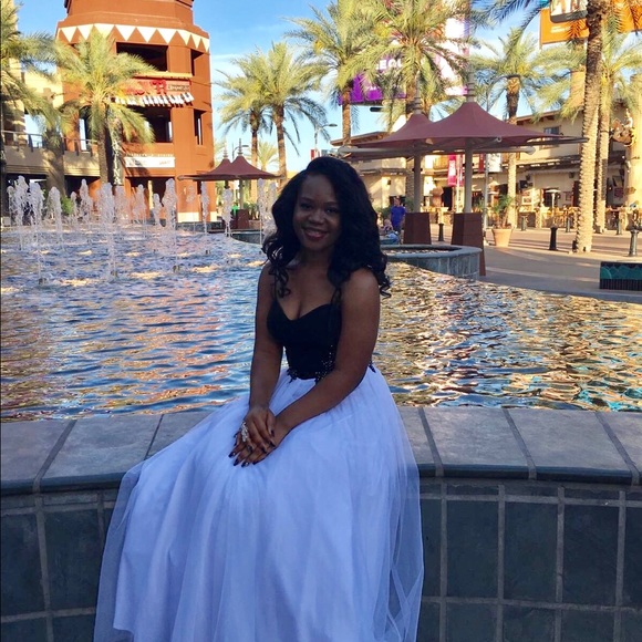 Black and white Ball gown - Picture 8 of 8